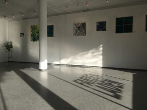 Feierwerk_Blog_Farbenladen_Ausstellung_Fliessen_lassen_Titelbild