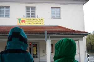 Feierwerk_Blog_Kinder_Dschungel_2018_Eingang_Kids