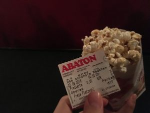 Feierwerk_Blog_Kulturszene_Reeperbahn_Festival_Hamburg_Kinoticket uns Popcorn
