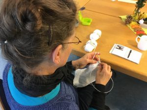 Feierwerk_Nachbarschaftsreff_Badgasteiner_Straße_Kreativtreff_Stricken_More_ (2)