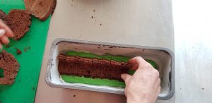 Feierwerk_Blog_Selber_Machen_Funkstation_Hasenkuchen_Aufreihen