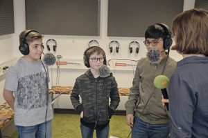 Feierwerk_Blog_Südpolstation_Schulklassenprojekt_Leute_machen_Kleider (1)