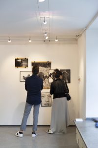20190606_Feierwerk_Farbenladen_Ausstellung_Kunst_Fotografinnen_Vernissage 14x2m_copyright_Christin_Büttner (2)